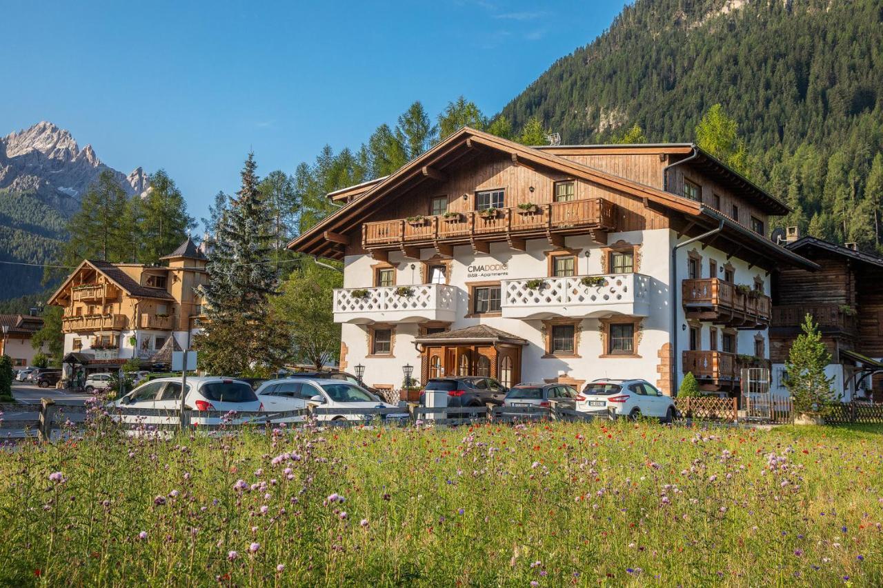 Cima Dodici B&B - Apartments Sexten Bagian luar foto