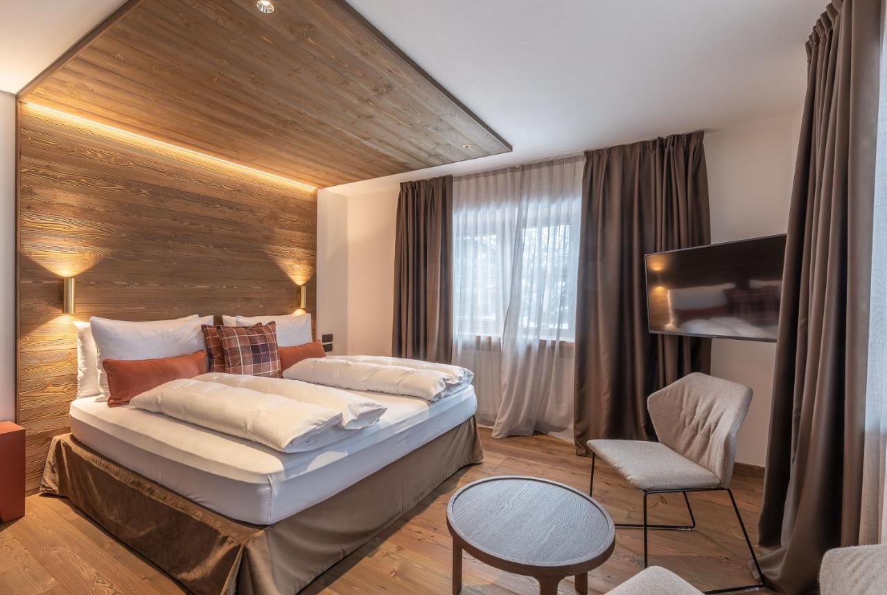 Cima Dodici B&B - Apartments Sexten Bagian luar foto