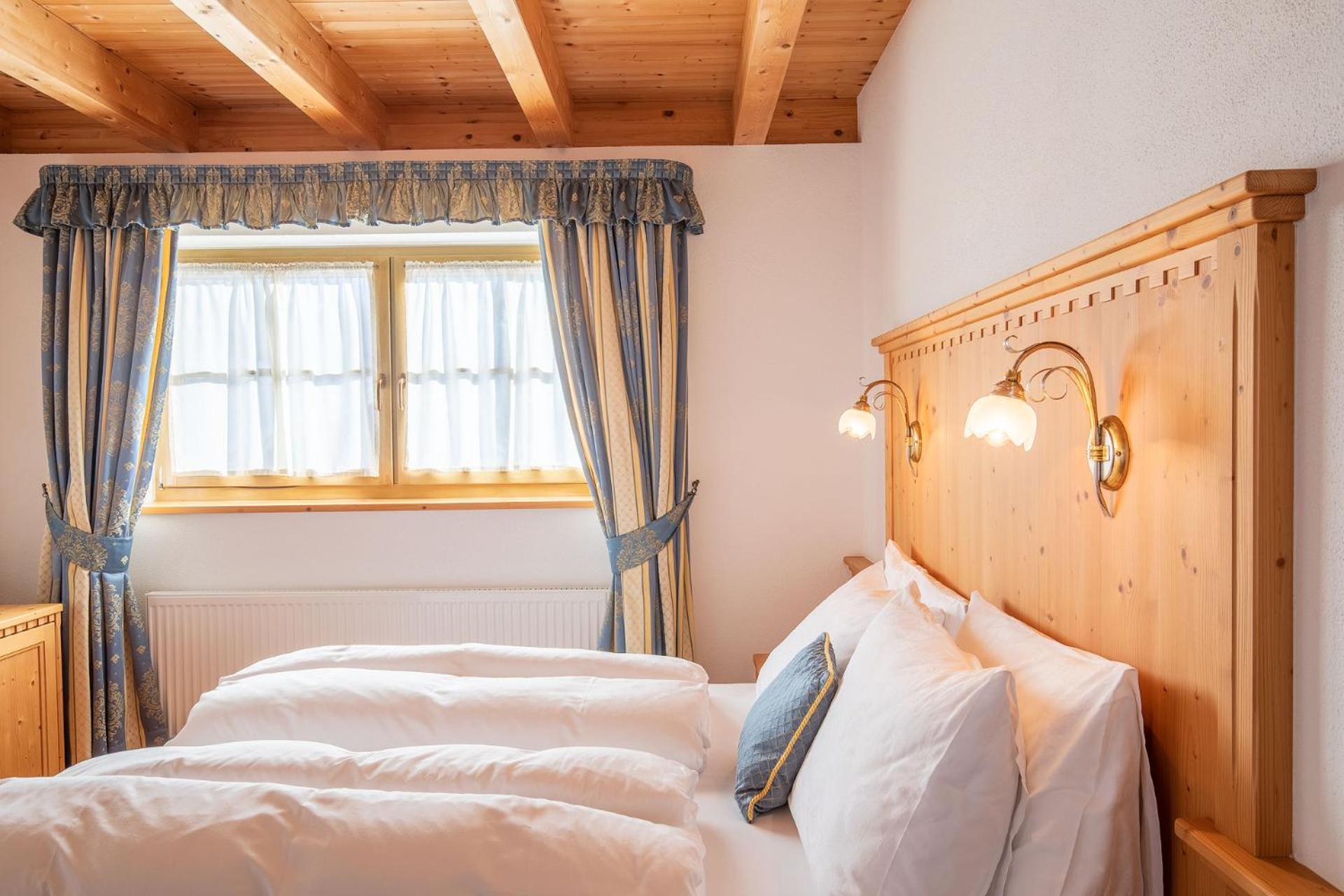 Cima Dodici B&B - Apartments Sexten Bagian luar foto